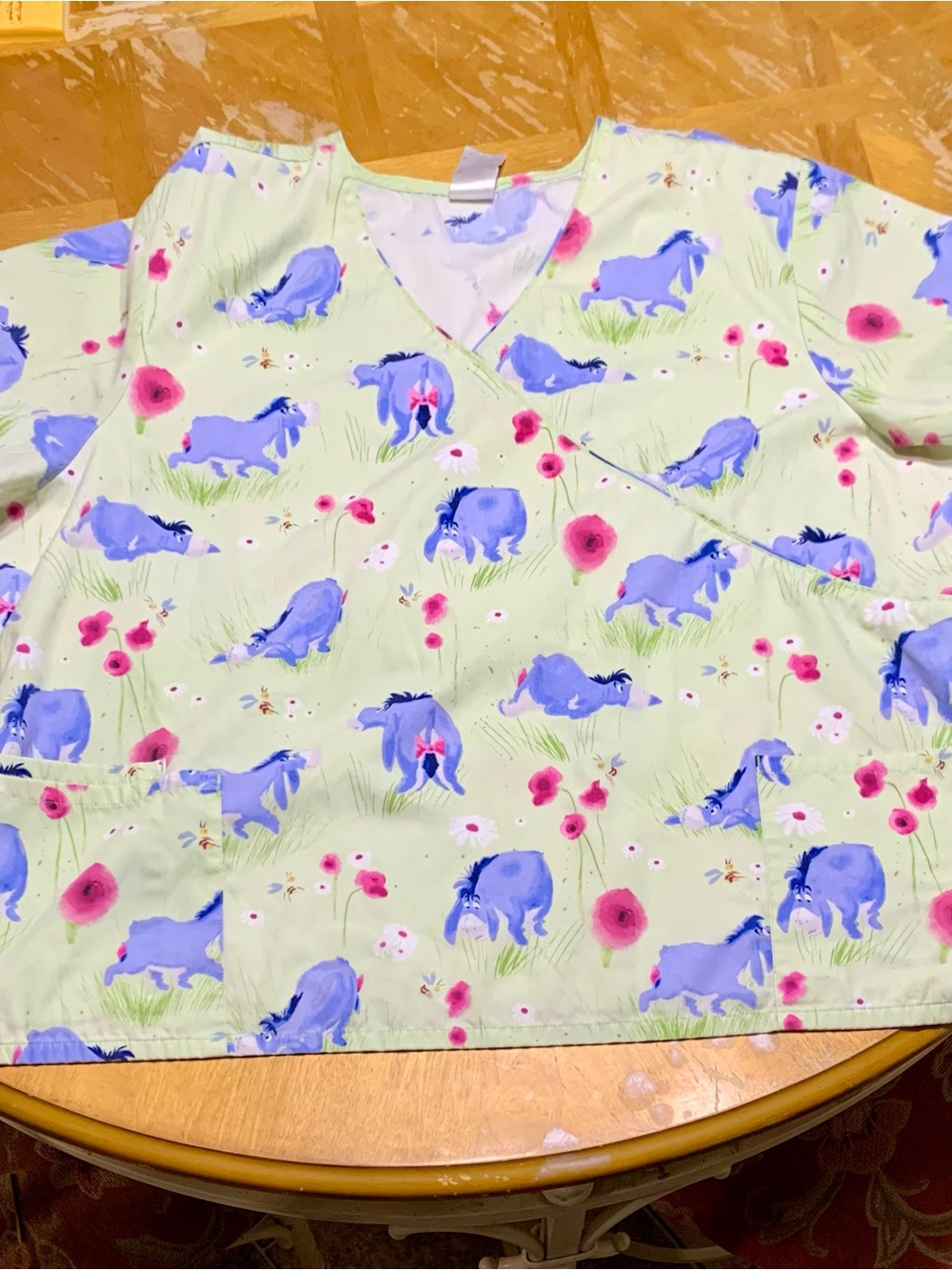 DISNEY Eeyore Floral green V-Neck Scrub Top Size 3X